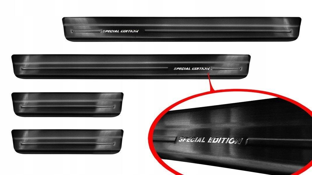 Захисні накладки на пороги NISSAN JUKE 2 + 2019