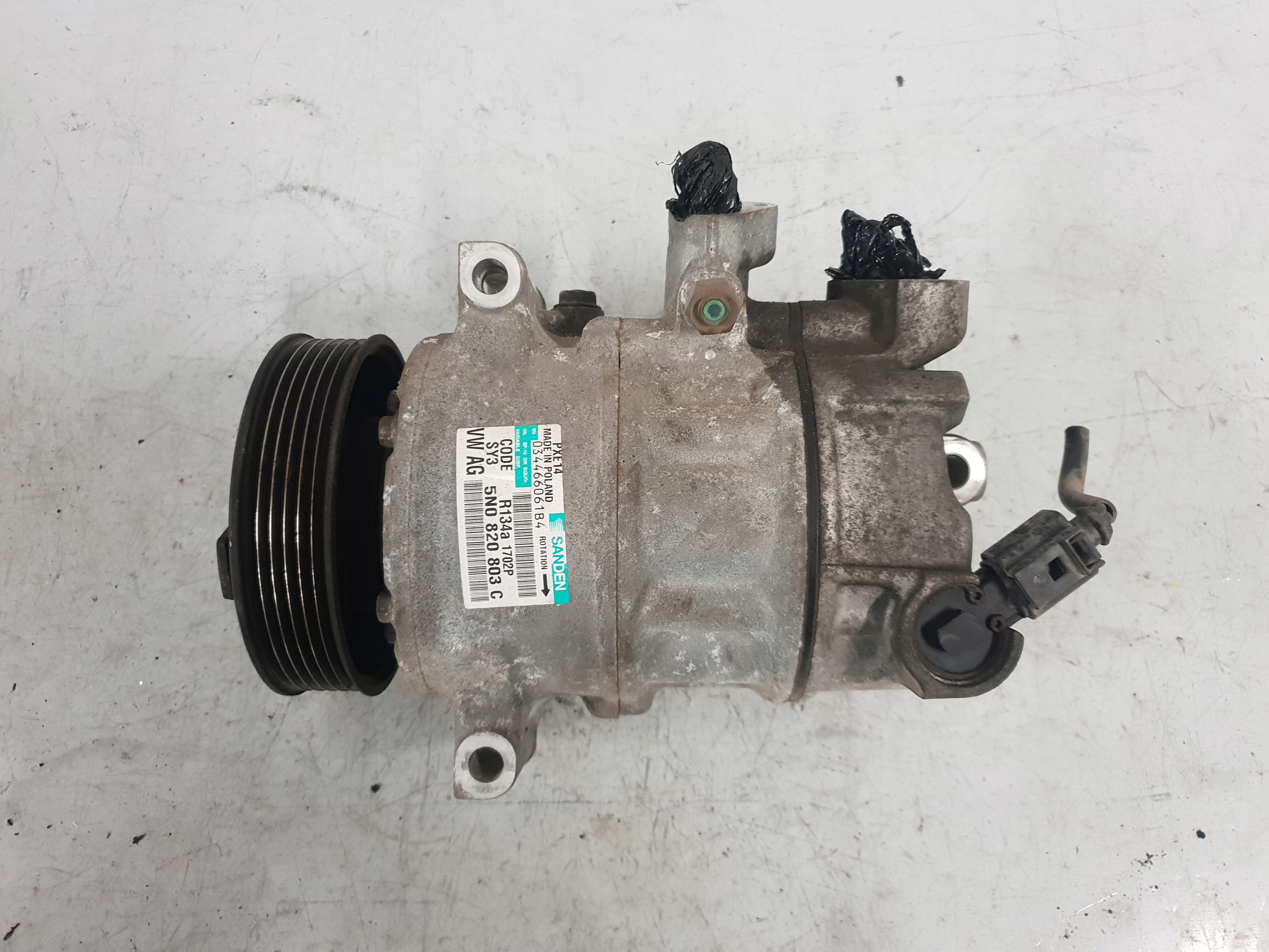 5N0820803C - OCTAVIA II LIFT 11R 2.0 TDI компрессор кондиционера