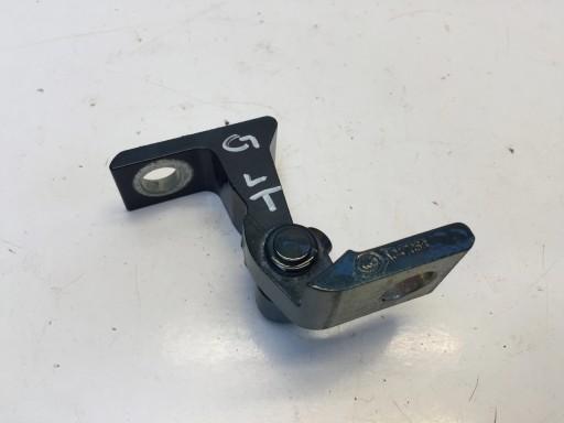 8X0831403F - OCTAVIA IV 2021 ДВЕРНА ПЕТЛЯ ЛІВА ЗАДНЯ ВЕРХНЯ