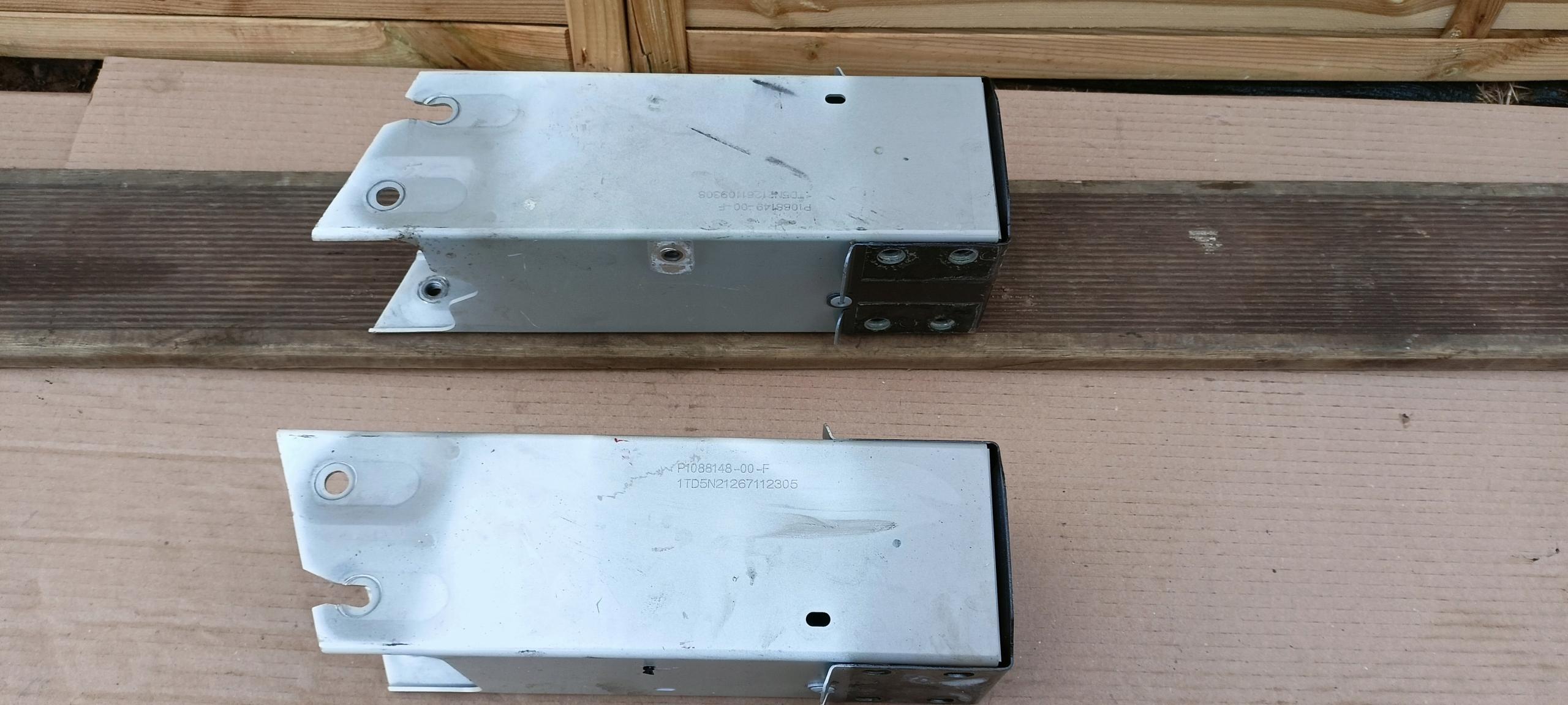 1088149-00-F - Бампер зона раздавливания TESLA 3 17-21год 1088148-00-F