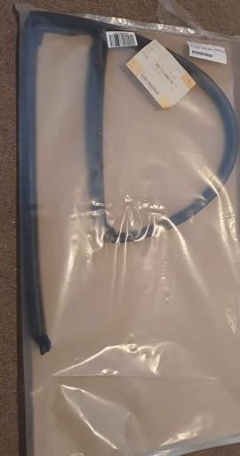 OE 51767310321 УПЛОТНИТЕЛЬ ДВЕРИ ЗАДНИЙ ЛЕВЫЙ