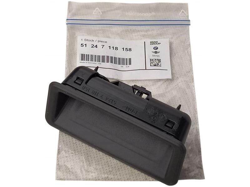 51247118158 - OE BMW кнопка кришки багажника BMW 1 E82 E88