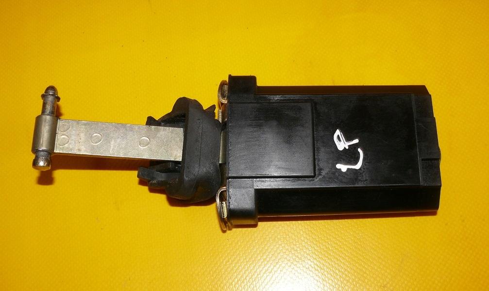 Обмежувач дверей лівий правий передній MERCEDES W140