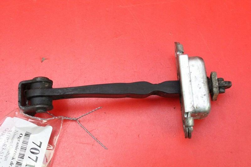 ОГРАНИЧИТЕЛЬ ДВЕРИ ЛЕВЫЙ ПЕРЕДНИЙ NISSAN QASHQAI И 07R