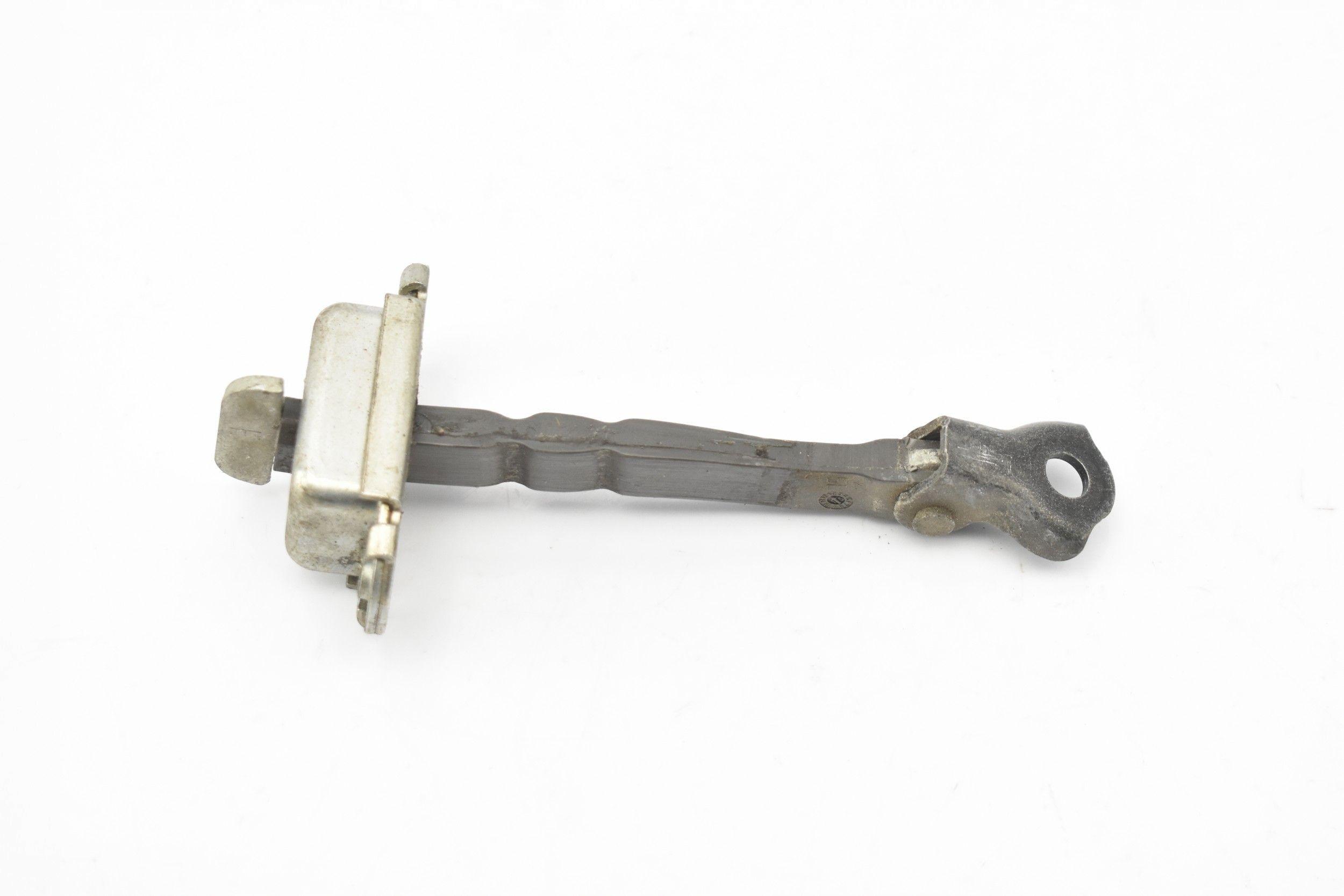 68610-0H040 - Ограничитель двери передний 686100H040 AYGO II C1 II