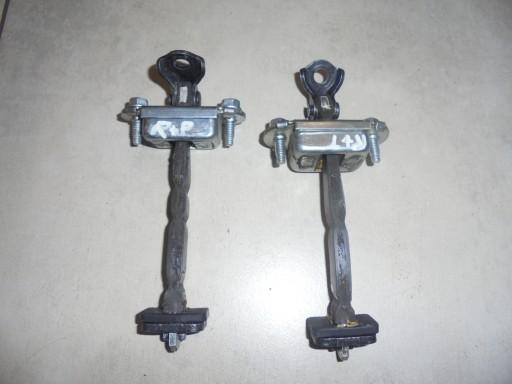 Дверной ограничитель TOYOTA AURIS 2017R MOD 13-18R