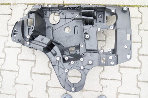 A9608852065 - СТЕКЛО ВНУТРЕННЕГО КОРПУСА ФАРЫ Actros MP4 левое