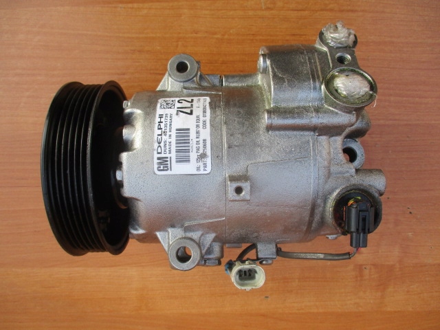 06573018 - OPEL 1.4 ТУРБО КОМПРЕСОР КОНДИЦІОНЕРА 13250608 ZL2