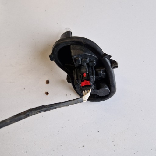 OPEL ASTRA 5 K HB ПАТРОН ЛАМПИ ПАТРОН ЛАМПИ ЗАДНІЙ ПРАВИЙ