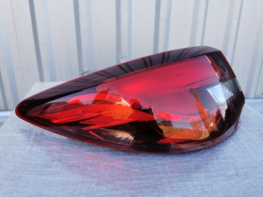 25870153 - Opel Astra J IV 12- Седан задня лампа зліва
