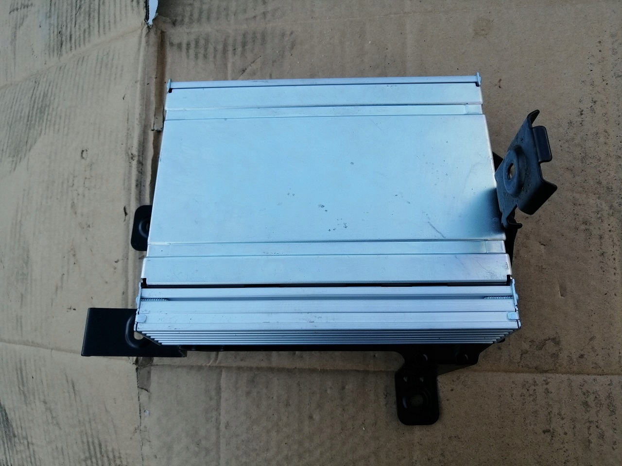 OPEL ASTRA-J IV LIFT АУДИО УСИЛИТЕЛЬ 13376393