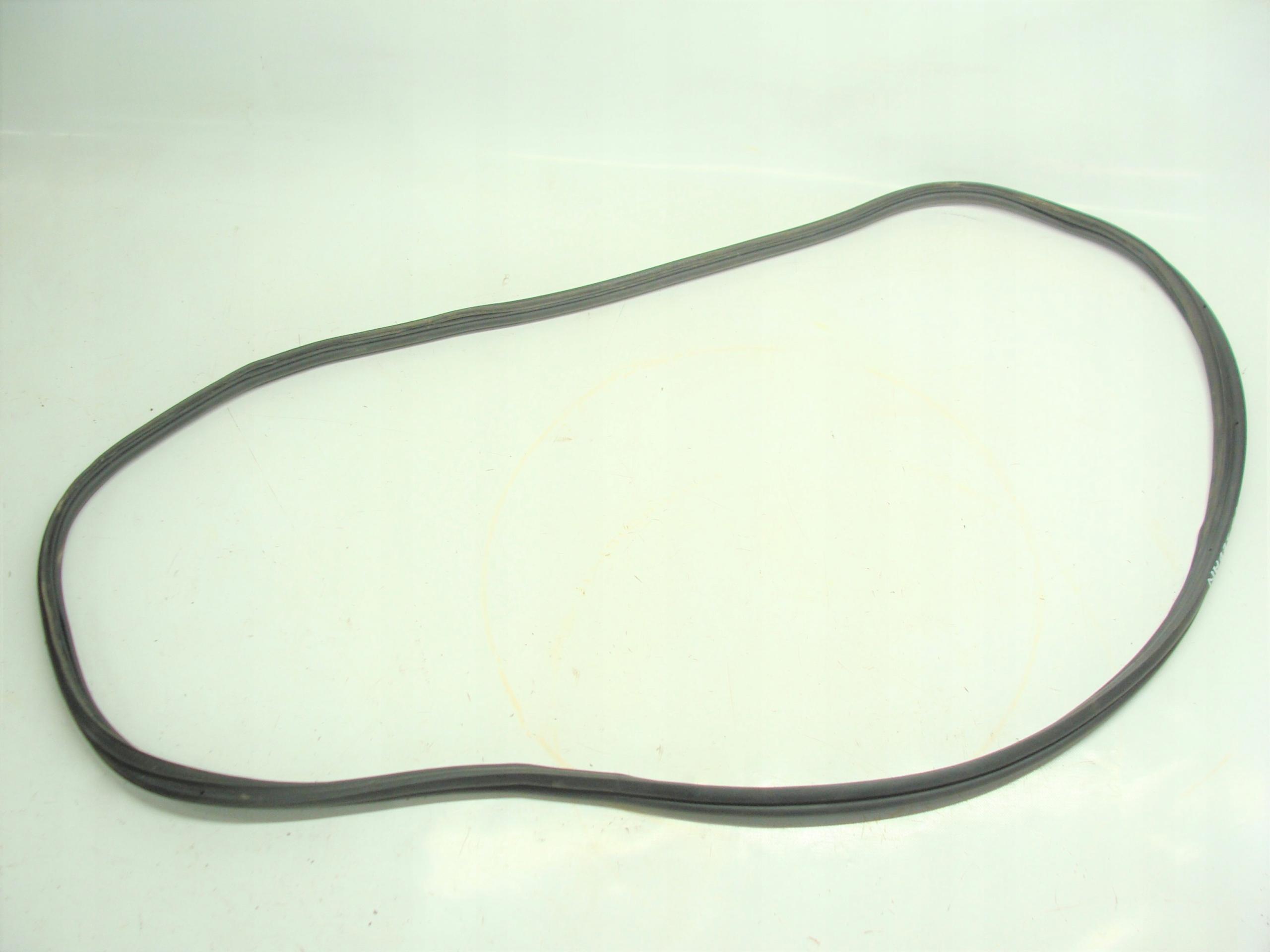 OPEL ASTRA J IV СЕДАН РЕЗИНОВОЕ УПЛОТНЕНИЕ БАГАЖНИКА