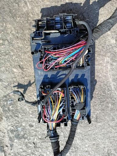 OPEL ASTRA J IV блок предохранителей C11000139