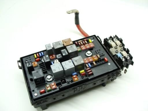 OPEL ASTRA J БЛОК ПРЕДОХРАНИТЕЛЕЙ 13318785 PIN