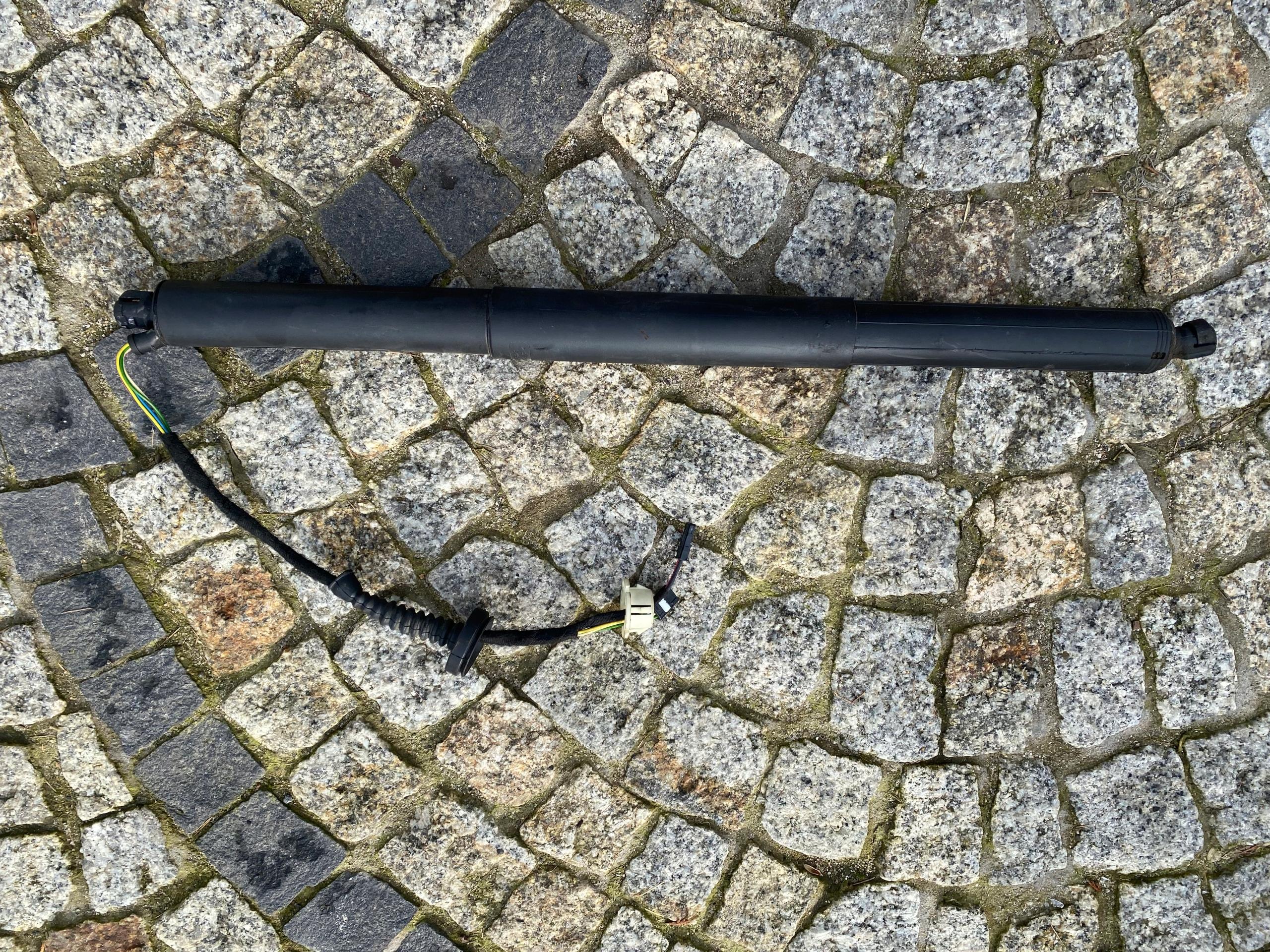 OPEL ASTRA K INSIGNIA ДЕМПФЕР ЗАСЛОНКИ 815374475