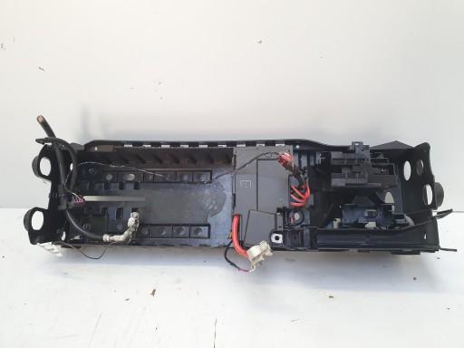 39023243 - Основание аккумуляторного ящика opel astra k