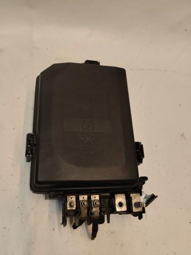 Блок предохранителей opel astra k v 39119226