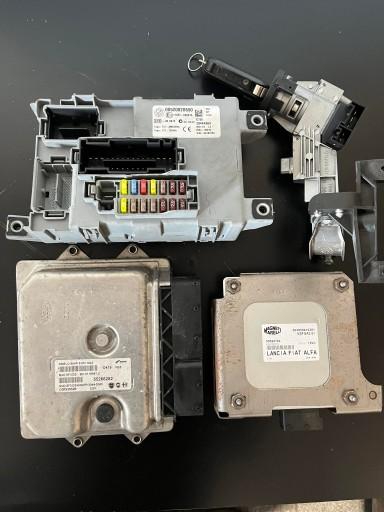 5117 7190860 - BMW E88 F23 планка крыши Крыша Гланшвар