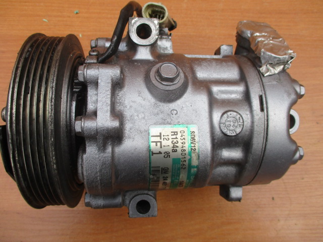 SD6V12 - OPEL CORSA C 1.0 1.2 КОМПРЕСОР KLIMY 24461719 TF1