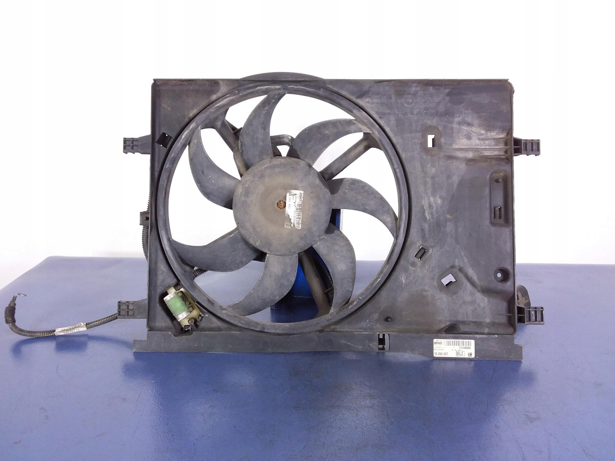 OPEL CORSA D 1,4 ВЕНТИЛЯТОР РАДИАТОРА 13256567
