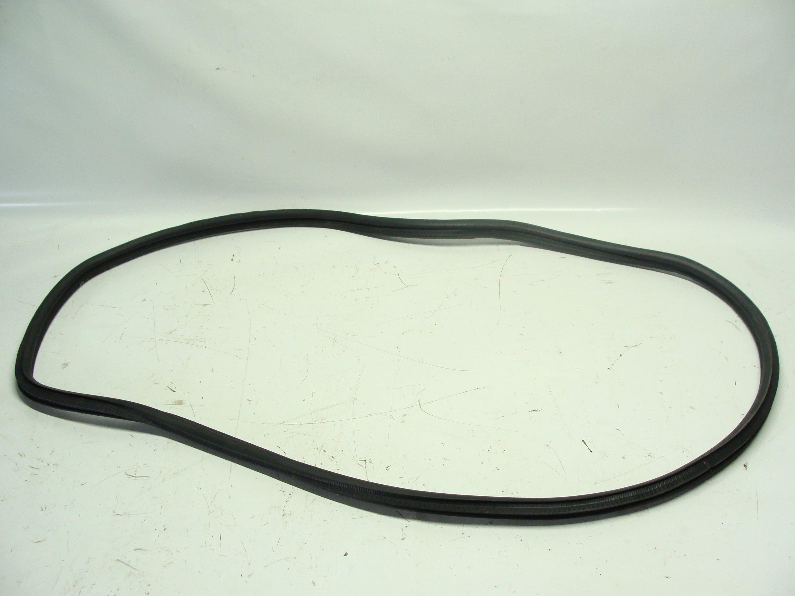 13189015 - OPEL CORSA D 5D РЕЗИНОВОЕ УПЛОТНЕНИЕ ПЕРЕДНЕЙ ДВЕРИ