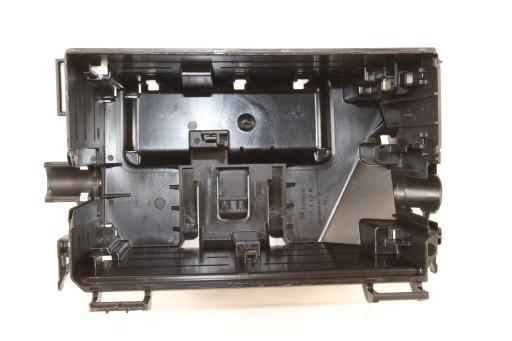 Нижний корпус блока предохранителей opel corsa d новый gm 13246937