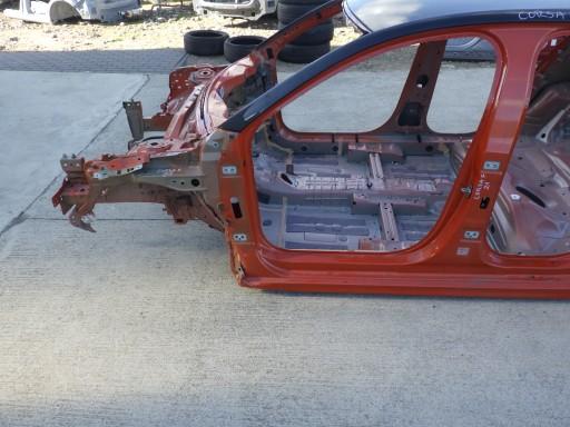 OPEL CORSA F 2022 ЧЕТВЕРТЬ ПЕРЕДНЯЯ РАМА ЛЕВАЯ