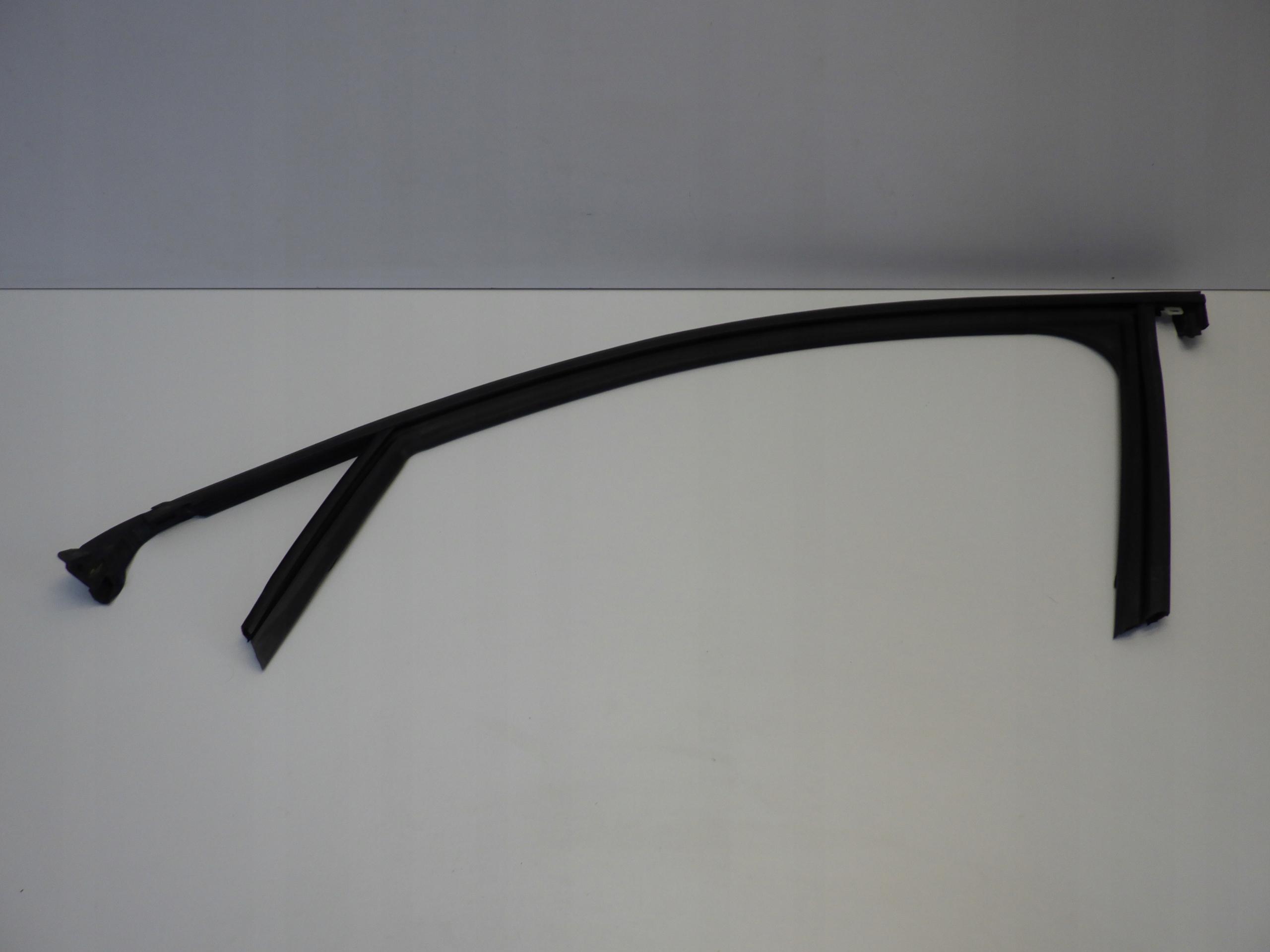 9823226680 - OPEL CORSA F 2022 УЩІЛЬНЕННЯ ДВЕРЕЙ ПЕРЕДНІЙ ЛІВИЙ