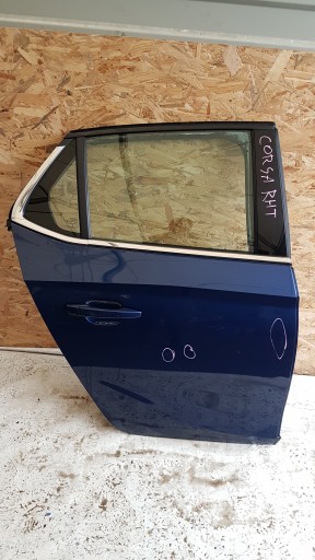 Opel corsa f праві задні двері