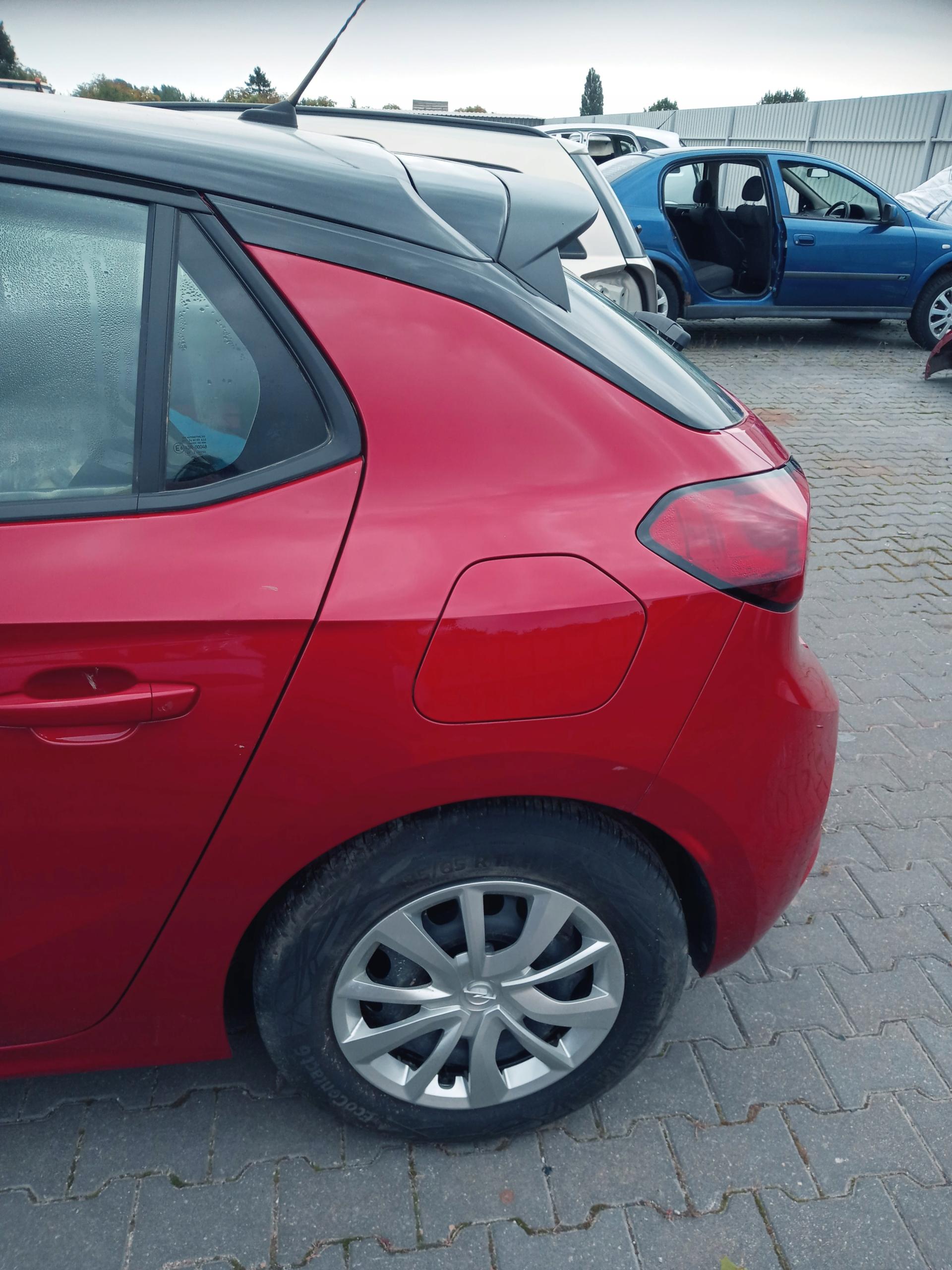 OPEL CORSA F КРИШКА ПАЛИВНОГО БАКА G1R