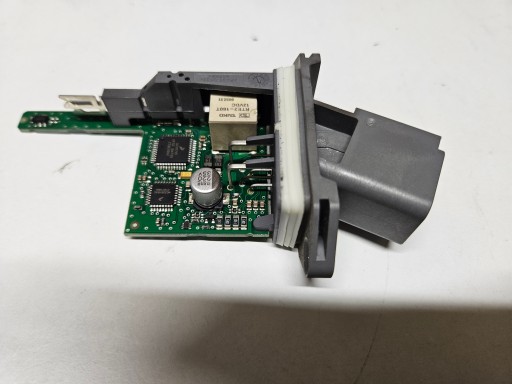 Opel Insignia a Astra J модуль склопідіймача дверей 966593-102