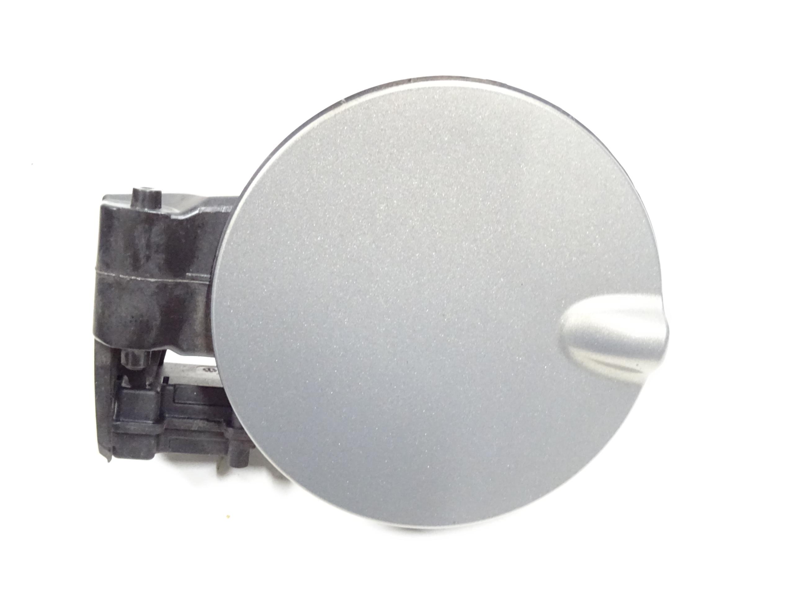 13367796 - OPEL MERIVA B КРЫШКА ТОПЛИВНОГО БАКА Z40W