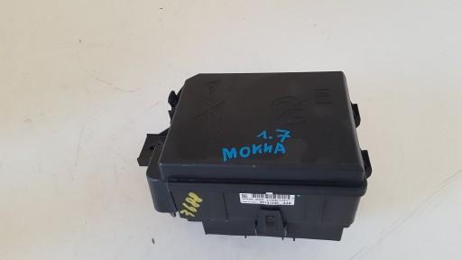 95131335 - БЛОК ПРЕДОХРАНИТЕЛЕЙ OPEL MOKKA TRAX BSI