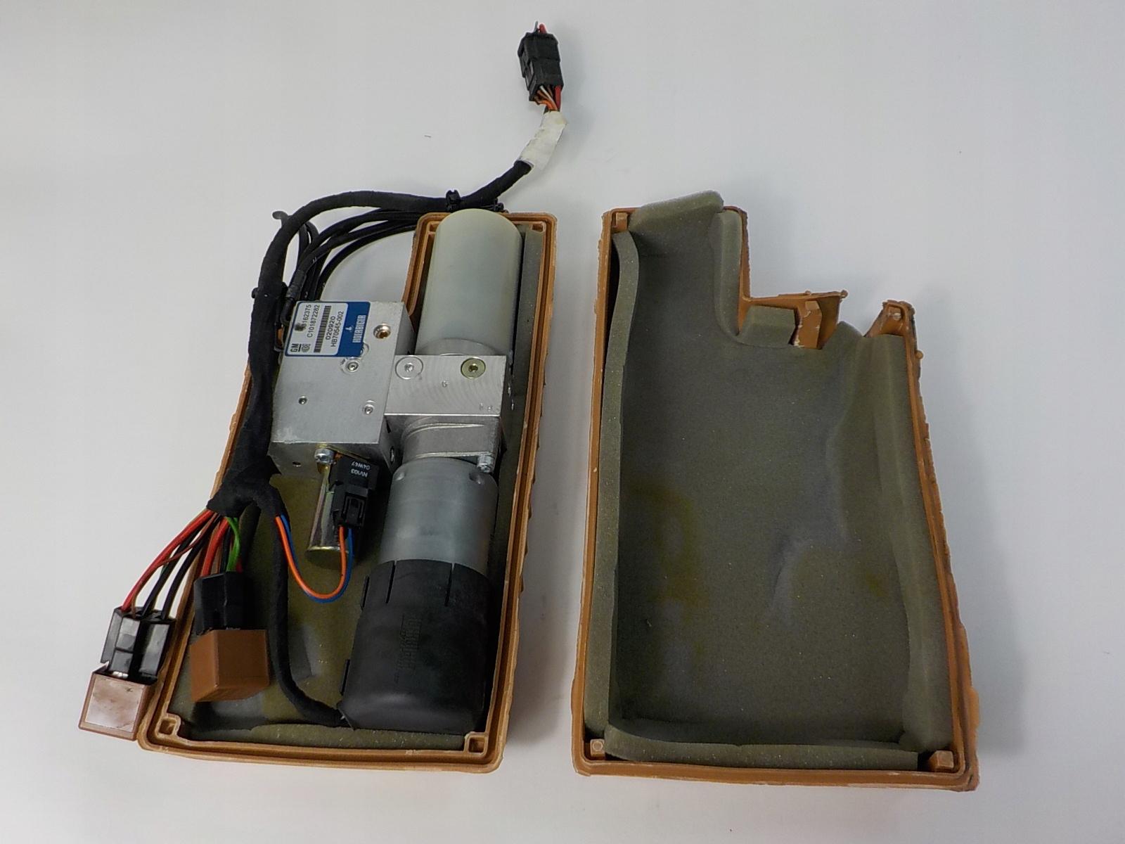 93162376 93162375 - OPEL TIGRA B TWIN TOP КАБРІОЛЕТ НАСОС ДАХУ