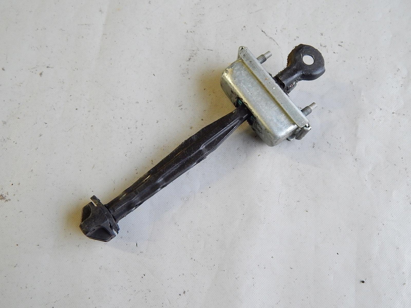 OPEL ZAFIRA C ОБМЕЖУВАЧ ДВЕРЕЙ ПЕРЕДНІЙ ЛІВИЙ