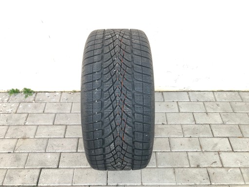 ШИНА DUNLOP 295/40/20 ЗИМА 1 ШТ