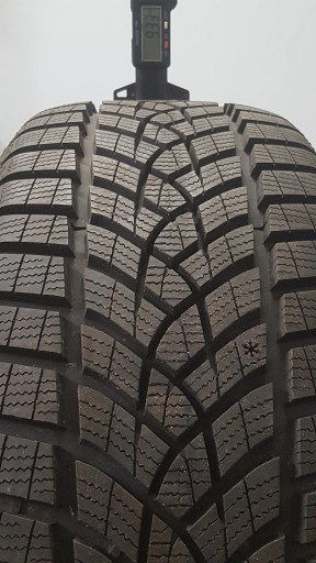 GOODYEAR ULTRA GRIP PERFORMANCE + ШИНА 215/45R20 95T 215/45/20 J. НОВАЯ 9 мм