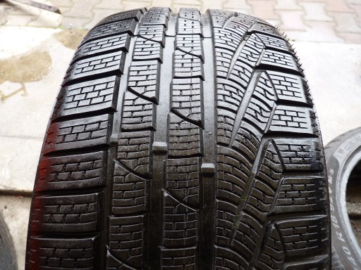 ШИНА PIRELLI SOTTOZERO W240 235/40/18 1ШТ ЗИМА