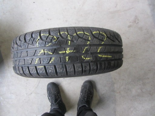 ШИНА PIRELLI SOTTOZERO ЗИМНЯЯ 210 205/60/16