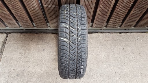 PIRELLI SNOWCONTROL 210 ЗИМНЯЯ ШИНА 205/65 R15