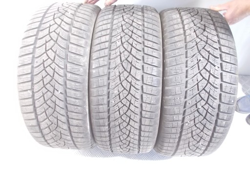 GOODYEAR ULTRA GRIP PERFORMANCE + ШИНИ 225/40/19 93W ЗИМА 2019 8 мм