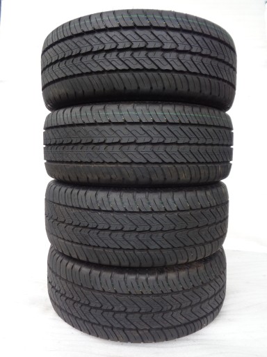 Летние шины 225/55/17C Dunlop 225 / 55R17 4x2022r новые Demo Busy