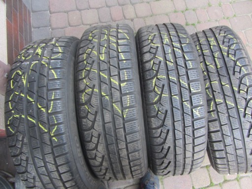 ШИНИ PIRELLI SOTTOZERO SERIE II 205/65/17