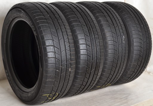 ЗИМОВА ШИНА Toyo Snowprox S954 4X 215/55r17 98 V