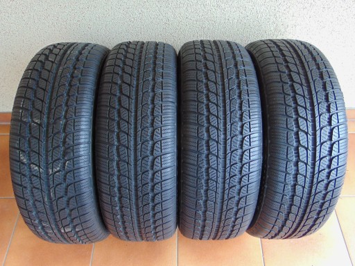 ЗИМНИЕ ШИНЫ 195/55 R15 КОМПЛЕКТ SUNNY SNOWMASTER.