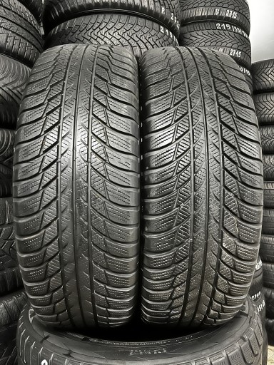 ЗИМНИЕ ШИНЫ 215/65/17 BRIDGESTONE BLIZZAK LM001 2019 7мм 99H