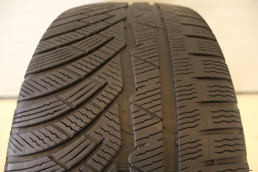 ЗИМНИЕ ШИНЫ MICHELIN ALPIN PA4 225 40 18 92H M0