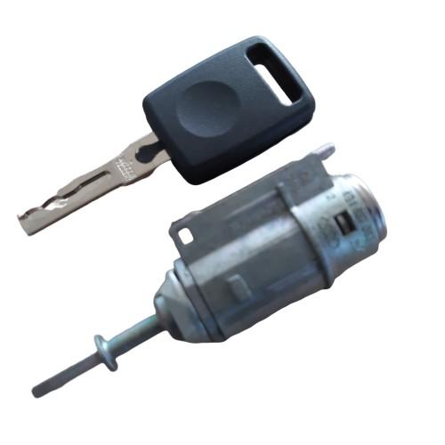 4B1837063L - Орг! Левая вставка левый дверной замок для AUDI A6 C5