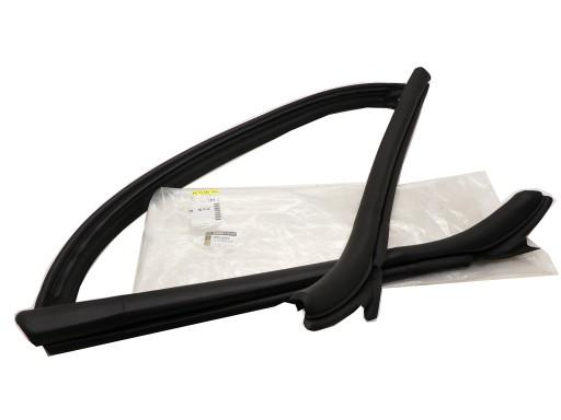 727520005R - Оригинальное уплотнение крыши двери RENAULT MEGANE III CC
