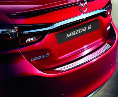 ОРИГІНАЛЬНА НАКЛАДКА НА БАМПЕР MAZDA 6GL